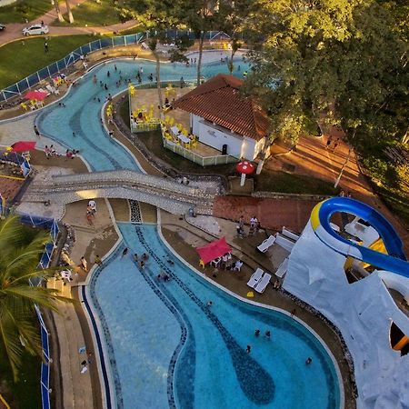 Hotel Hacienda Campestre Melgar Zewnętrze zdjęcie