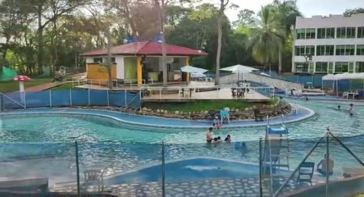 Hotel Hacienda Campestre Melgar Zewnętrze zdjęcie